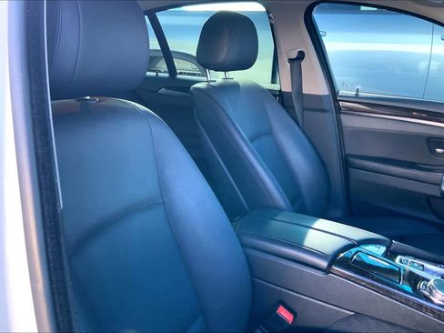 Used 2016 BMW 528i Sedan image 7