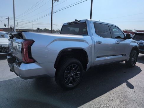 Used 2023 Toyota Tundra Platinum AWD/4WD image 5