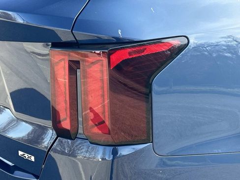 Used 2025 Kia Sorento EX w/ Panoramic Sunroof Package AWD/4WD image 13