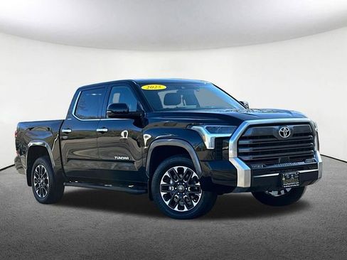 Used 2025 Toyota Tundra Limited w/ Power Package AWD/4WD image 2