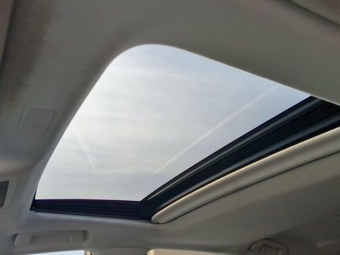 Used 2019 Lexus ES 350 w/ Accessory Package 2 FWD image 18