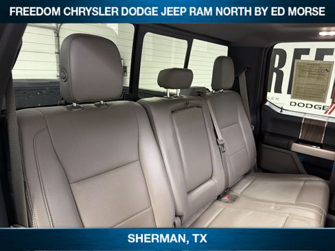 Used 2016 Ford F150 Lariat w/ Equipment Group 502A Luxury AWD/4WD image 11
