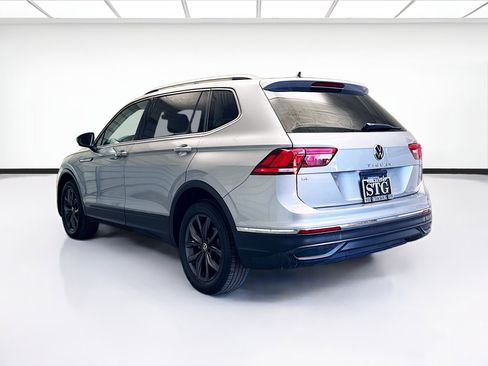 Used 2022 Volkswagen Tiguan SE FWD image 6