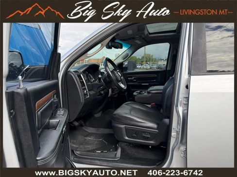 Used 2016 RAM 2500 Laramie w/ Convenience Group AWD/4WD image 13