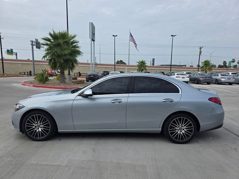 Used 2024 Mercedes-Benz C 300 Sedan image 4