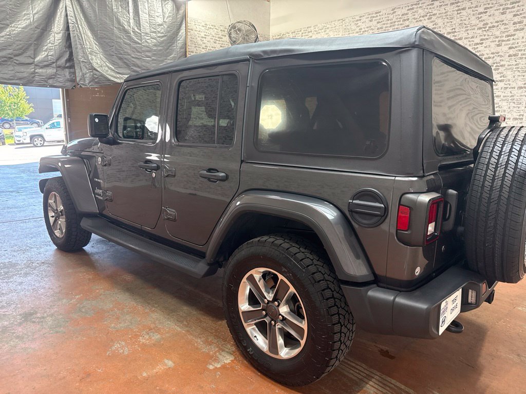 Used 2020 Jeep Wrangler Unlimited Sahara AWD/4WD image 5