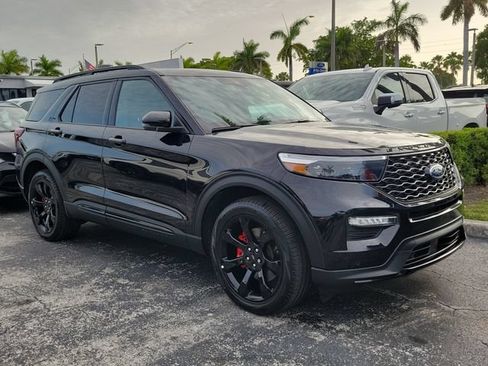 Used 2023 Ford Explorer ST w/ Equipment Group 401A AWD/4WD image 2