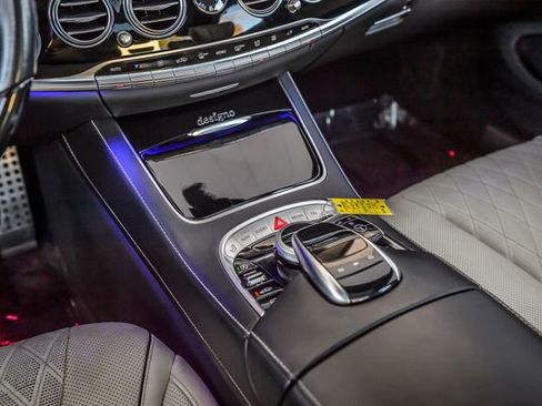 Used 2018 Mercedes-Benz S 560 4MATIC Sedan image 36