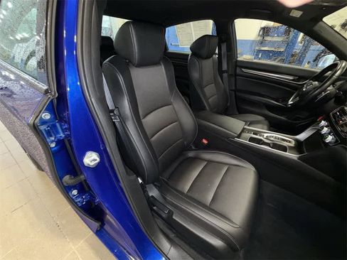 Used 2022 Honda Accord Sport image 15