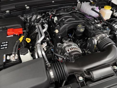 New 2026 Jeep Gladiator Sport AWD/4WD image 36