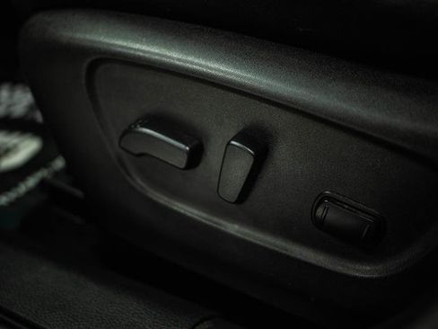 Used 2017 Nissan Rogue Sport SV FWD image 15
