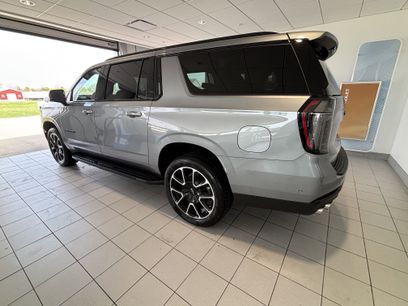 New 2026 Chevrolet Suburban RST w/ Comfort Package