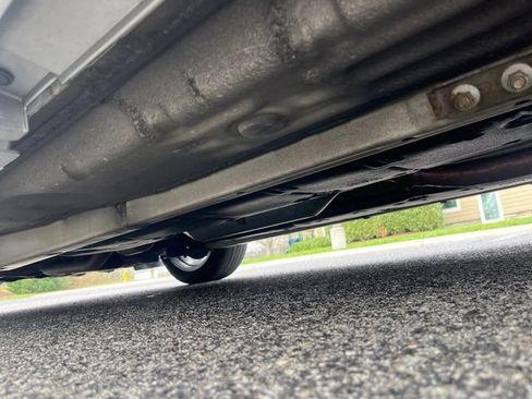 Used 2015 Toyota Camry SE image 32