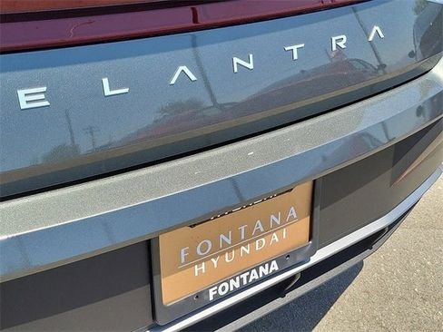 New 2025 Hyundai Elantra Sport image 18