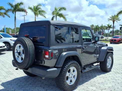 Used 2021 Jeep Wrangler Sport AWD/4WD image 13