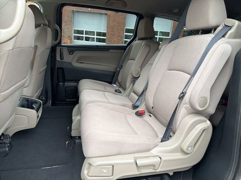 Used 2018 Honda Odyssey EX image 23