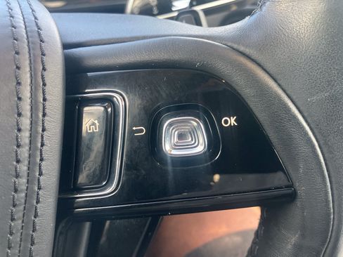Used 2020 Lincoln Aviator Grand Touring w/ Elements Package Plus AWD/4WD image 27