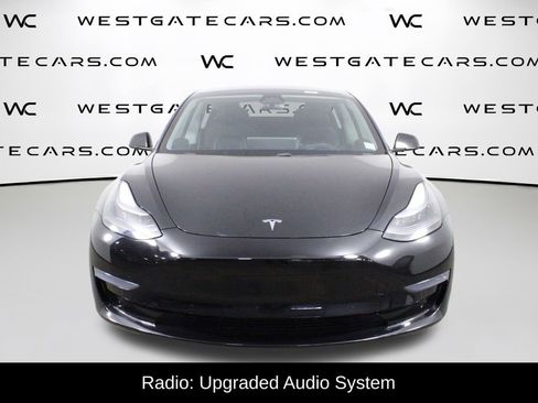 Used 2021 Tesla Model 3 Standard Range Plus image 4