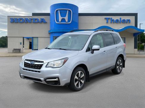 Used 2018 Subaru Forester 2.5i Premium w/ All-Weather Package AWD/4WD image 2