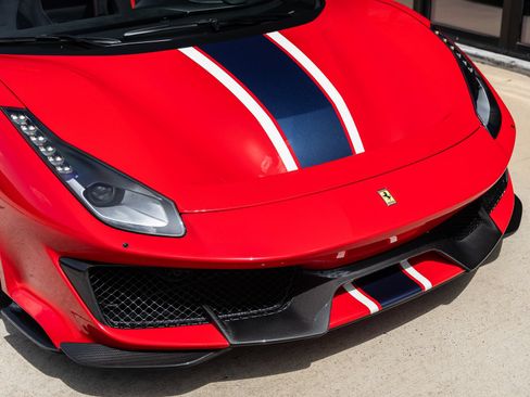 Used 2020 Ferrari 488 Pista Spider RWD image 35