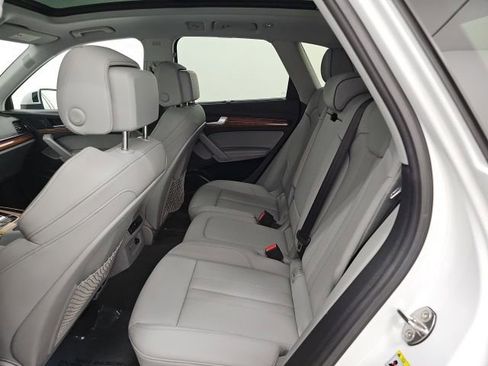 Used 2022 Audi Q5 e Prestige image 29