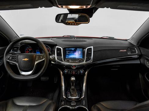 Used 2015 Chevrolet SS image 18