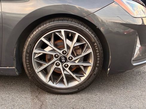 Used 2020 Hyundai Elantra Limited FWD image 49