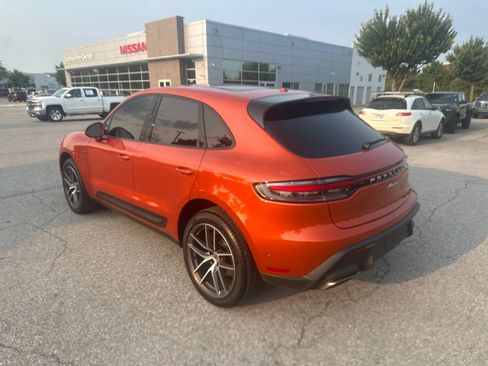 Used 2023 Porsche Macan AWD/4WD image 7