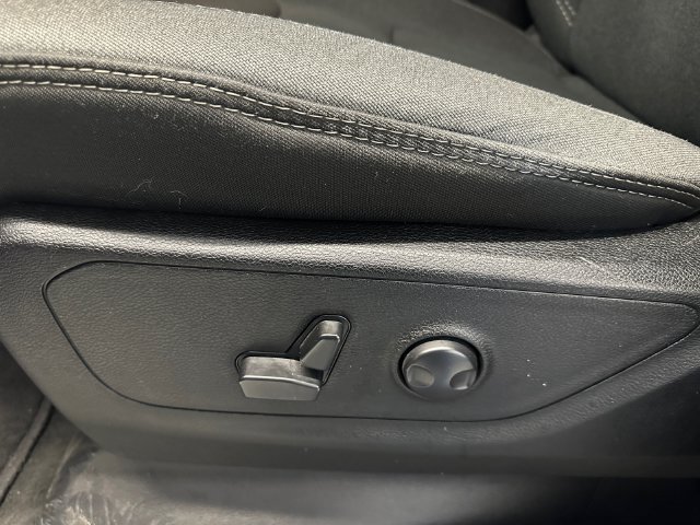 Used 2023 RAM 1500 Big Horn AWD/4WD image 22