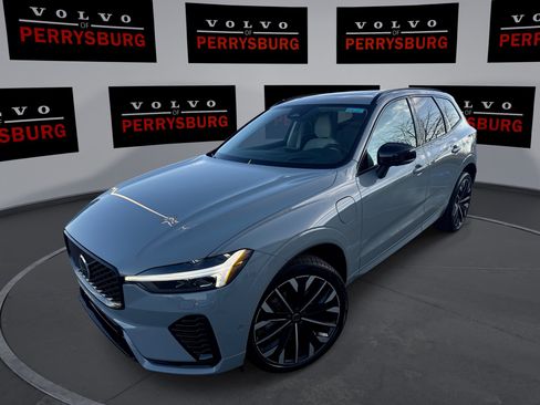New 2026 Volvo XC60 T8 Ultra w/ Protection Package Premier image 1