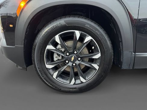 Used 2023 Chevrolet TrailBlazer LT FWD image 15