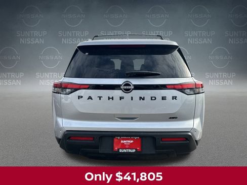 New 2025 Nissan Pathfinder SV w/ Black Appearance Package image 6