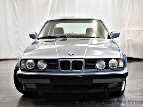 Used 1989 BMW 525i Sedan RWD image 4