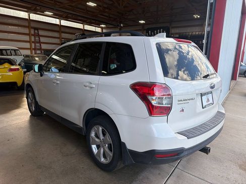 Used 2016 Subaru Forester 2.5i Premium AWD/4WD image 10
