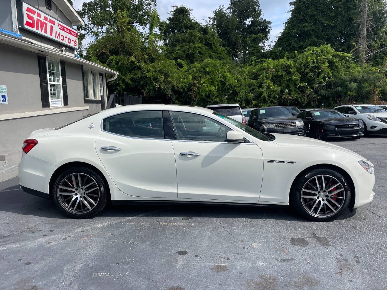 Used 2015 Maserati Ghibli RWD image 5