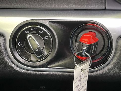 Used 2018 Porsche 718 Cayman S image 37