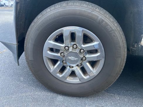 Used 2017 Chevrolet Silverado 2500 LT w/ LT Fleet Convenience Package image 7