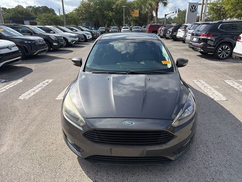 Used 2016 Ford Focus SE FWD image 31