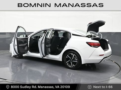 Used 2025 Nissan Sentra SV w/ Trunk Package FWD image 41
