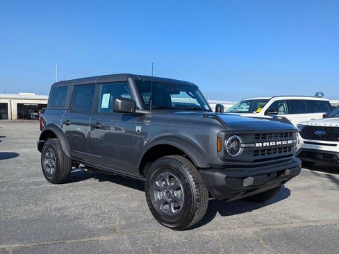 New 2026 Ford Bronco Big Bend image 2