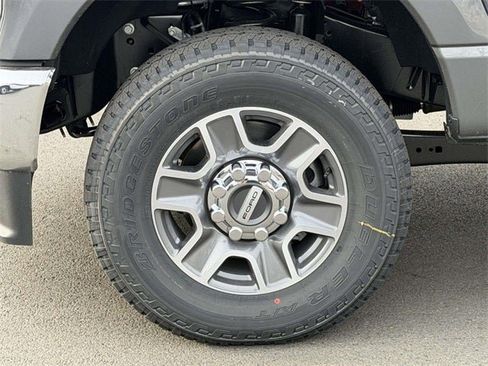 New 2026 Ford F250 Lariat image 7