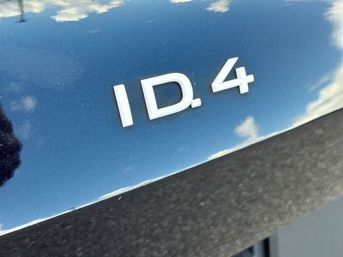 Used 2023 Volkswagen ID.4 Pro S RWD image 19