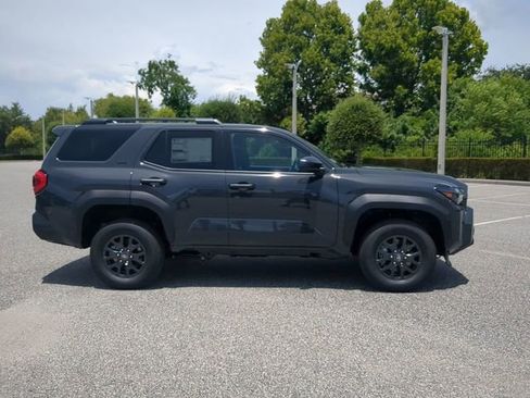 New 2026 Toyota 4Runner SR5 image 3