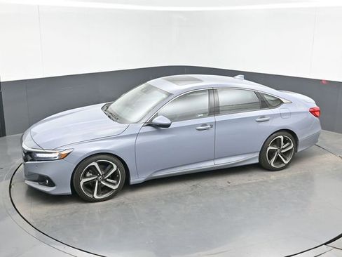 Used 2022 Honda Accord Touring image 22