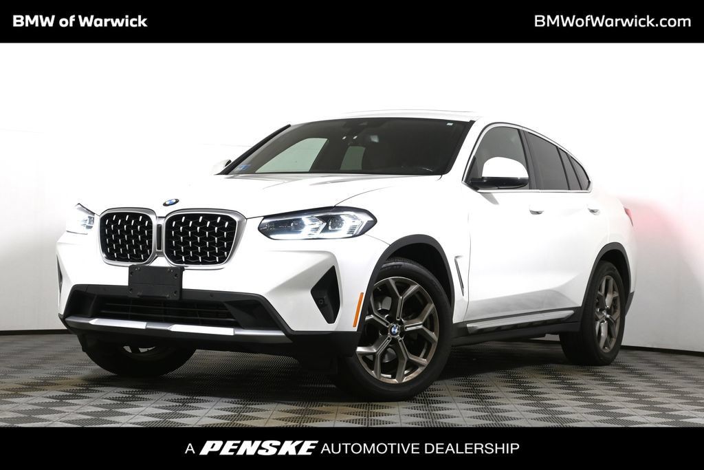 Used 2022 BMW X4 xDrive30i w/ Premium Package 2 AWD/4WD image 1
