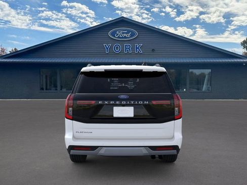 New 2025 Ford Expedition Platinum w/ Platinum Ultimate Package image 5