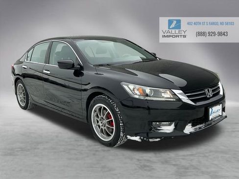 Used 2015 Honda Accord Sport image 1