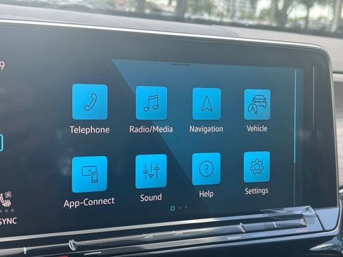 New 2026 Volkswagen Atlas SE FWD image 15