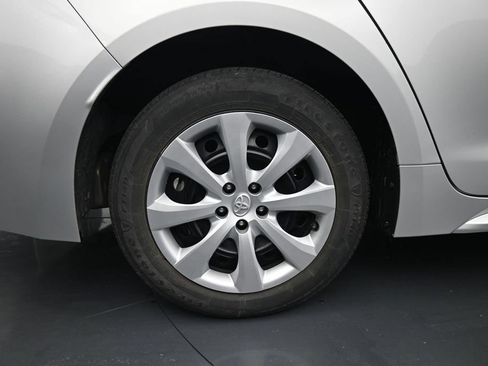 Used 2023 Toyota Corolla LE FWD image 10