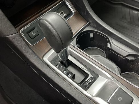 Used 2023 Subaru Ascent Touring image 27